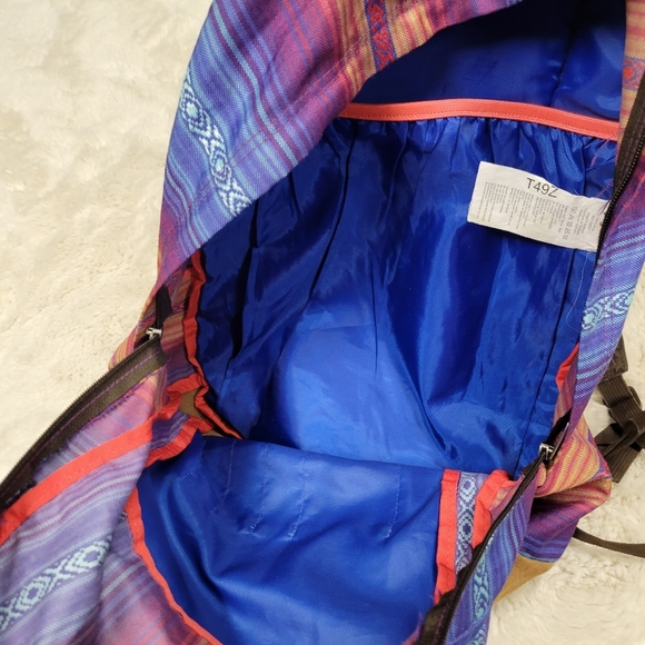 Vintage Jansport World Acapulco Aztec Stripe Backpack Right Pack Leather Bottom main image 7